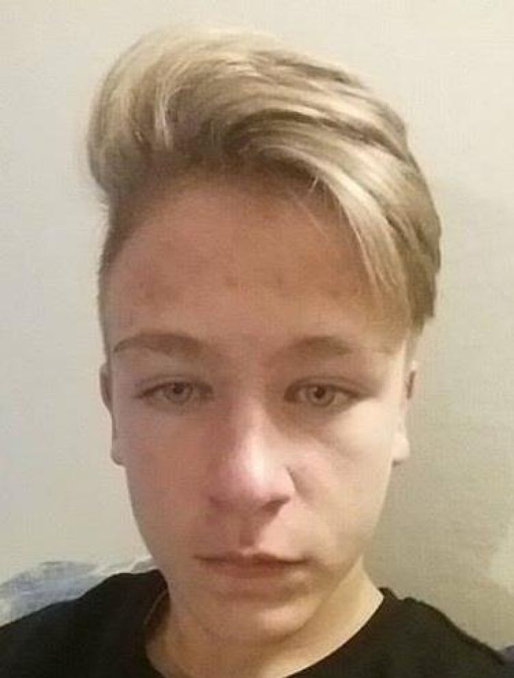 kissgergo.jpg