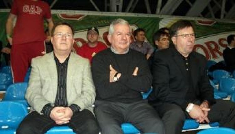 96.jpg